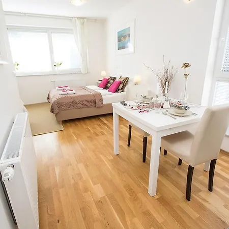 Bled Apartments Διαμέρισμα Μπλεντ