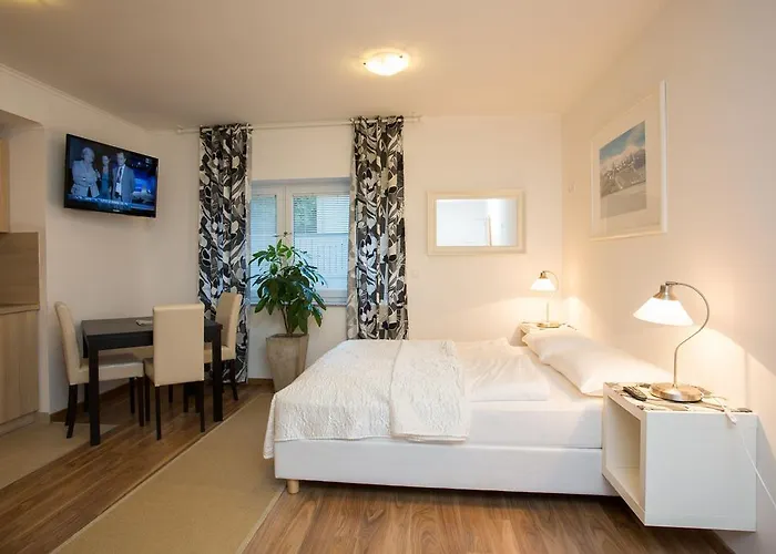 Appartamento Bled Apartments *